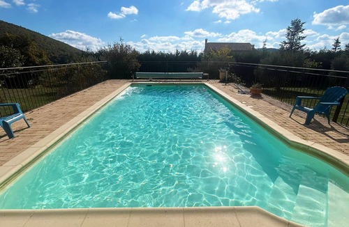 L'Hospitalet House | Beautiful farmhouse in Provence with private pool ideal for families