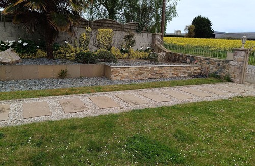 Saint-Alban House | Beautiful farmhouse