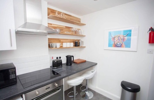 Glasgow Westend Apartment | Beautiful Flat in Great West end Location