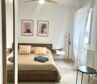 Port Marianne Apartment | Beautiful flat in Port Marianne with parking