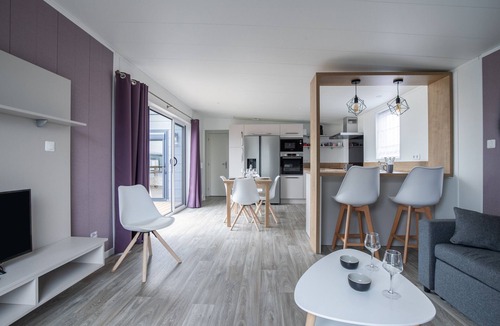 Bretignolles-sur-Mer Ski Chalet | Beautiful Chalet for 4 people - Heated pool access