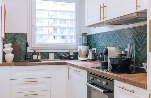 Issy-les-Moulineaux Apartment | Beautiful 1BD Apartment, Issy-les-Moulineaux!