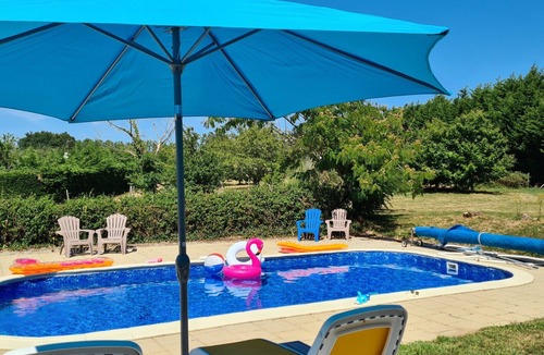 Le Champ-Saint-Pere House | Beautiful SpaciousnFamily friendly Gite with Pool and games room. Pets welcome.