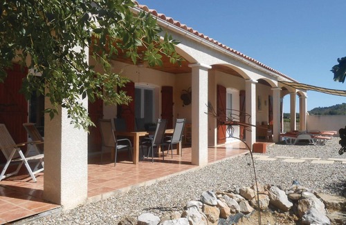 Prades-sur-Vernazobre House | Beautiful home in Prades sur Vernazobre