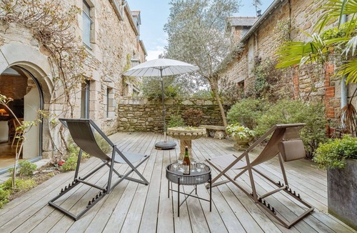Saint-Briac-sur-Mer Villa | Beautiful private villa for 14 guests with WIFI, TV, terrace, pets allowed and parking