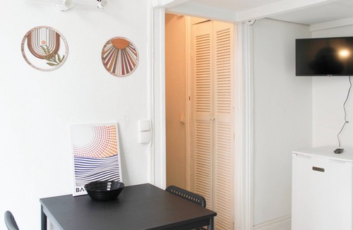 Saint-Ouen Apartment | Beautiful mezzanine studio in the city center