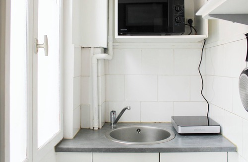 Saint-Ouen Apartment | Beautiful mezzanine studio in the city center