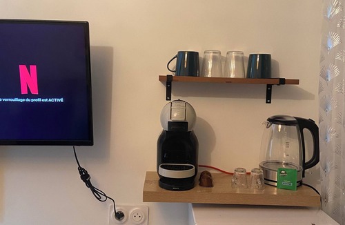 Saint-Remy-en-Rollat Apartment | Beautiful, quiet studio near Vichy