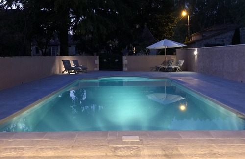 Saint-Seurin-de-Prats House | Beautiful riverfront cottage with private pool.