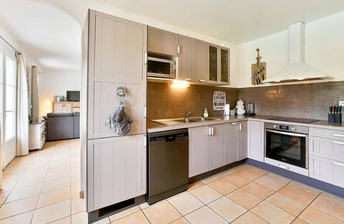 Saint-Paulet-de-Caisson House | Beautiful home in St.-Paulet-de-Caisson