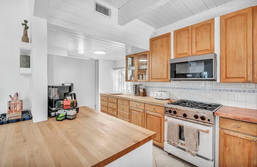 Austin House | Beautiful French Country Villa wt Pool & Fire-pit in marvelous Austin