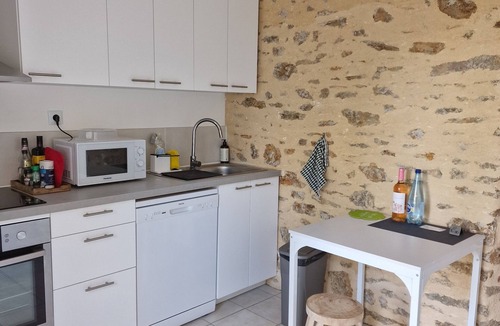 Saint-Berthevin House | Beautiful fully renovated stone house 15A