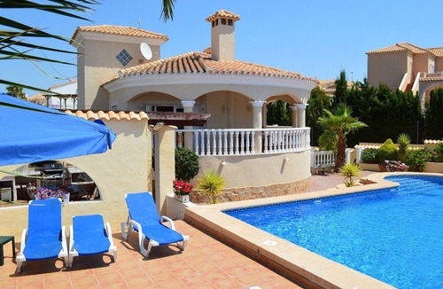 San Fulgencio Villa | Beautiful fully airconditioned villa with private pool and secluded gardens