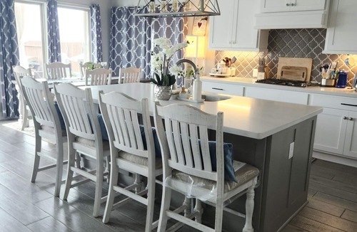 Seguin House | Beautiful Fully equipped, 4 bedroom home 2 bathrooms with pool in Seguin, TX!