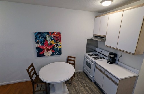 Downtown San Francisco House | Beautiful furnished large 2 bedroom apartment in the heart of San Francisco