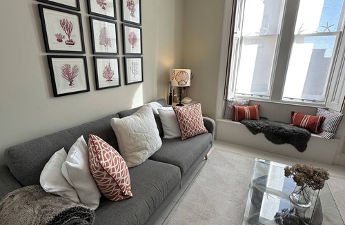 Pittenweem House | Beautiful Beachfront Elie House