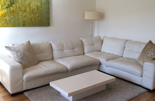 Grove Apartment | Beautiful Kingston apartment