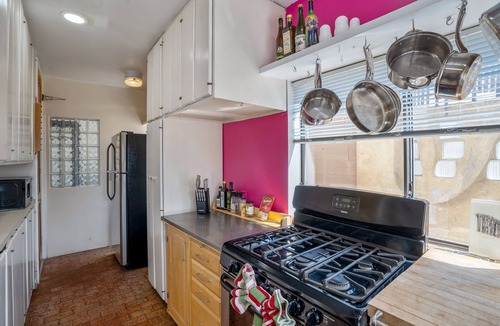 University Heights House | Beautiful Gem near UNM! Nob Hill! Downtown!