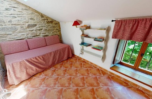 Les Martys Cottage | Beautiful Gîte 3 épis, in exposed stone with shaded terrace