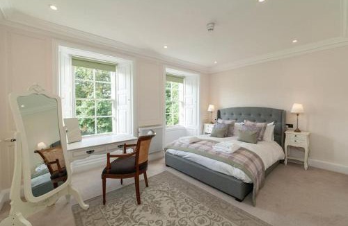 Hexham House | Beautiful Grade II Listed Apartments Sleeping 20