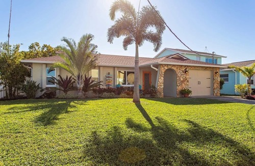 Hudson Beach Estates House | Beautiful Gulf View!