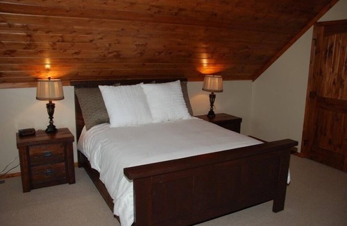 Nisswa Cottage | Beautiful Gull Lake Cottage at Quarterdeck Resort