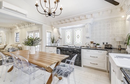 Old Town Historic District House | Beautiful Historical Luxury Getaway