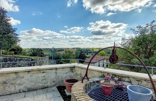 Castelnau-sur-Gupie House | Beautiful home in Castelnau-sur-Gupie