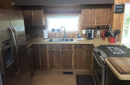 Dysart et al Cottage | Beautiful Haliburton cottage on quiet lake!