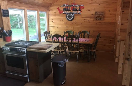 Dysart et al Cottage | Beautiful Haliburton cottage on quiet lake!