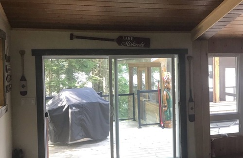 Dysart et al Cottage | Beautiful Haliburton cottage on quiet lake!