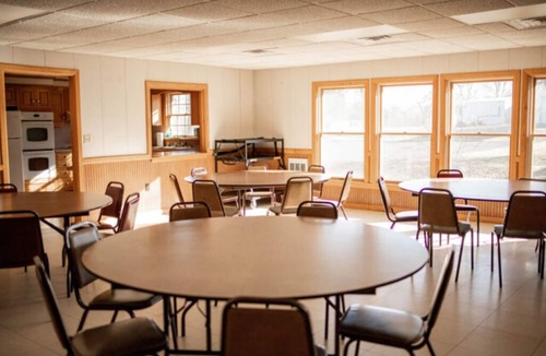 Milroy Cabin | Beautiful Hartman Lodge w/Hot Tub