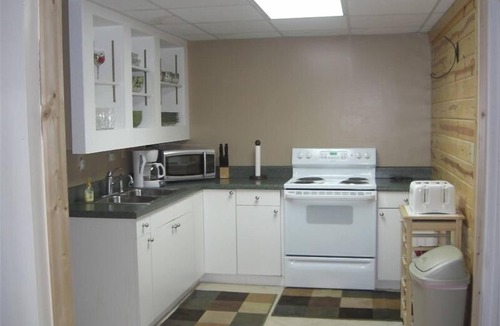 Cedar Cliff House | Beautiful Hillside Lodge