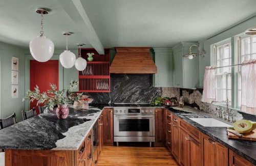 Nantucket Town House | Beautiful Historic Home Heated Pool & Hot Tub