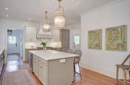 Summerville House | Beautiful Historic Summerville Home
