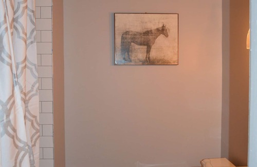Saugerties Apartment | Beautiful Hits Suite.Your home away from home suite