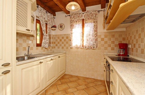 Draga Bascanska House | Beautiful holiday house with private pool/KATARININI DVORI