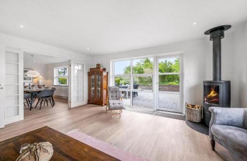 Sønder Felding House | Beautiful Holiday Home, Completely Renovated In 2026, Located In Scenic Surroundings