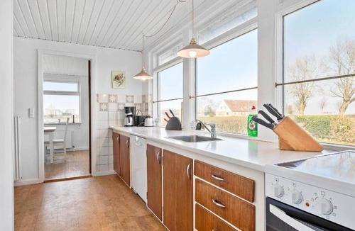 Dunkær House | Beautiful holiday home with barbecue, terrace and garden