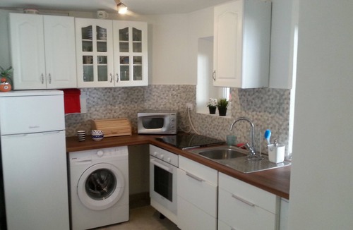 Premantura House | Beautiful holiday home with pool & sauna, grill, 500m to the beach, WiFi