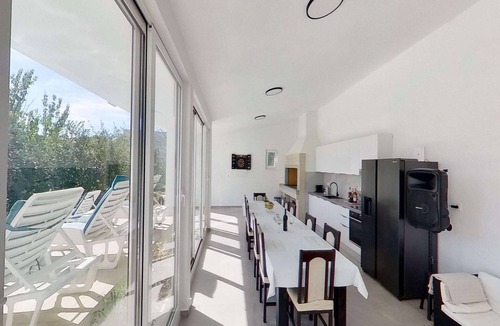 Neoric House | Beautiful holiday home with private sauna
