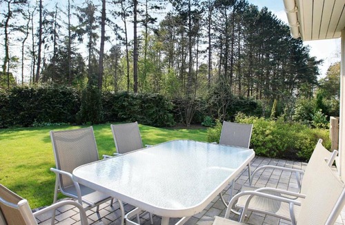 Faldsled House | Beautiful Holiday Home in Millinge with Terrace