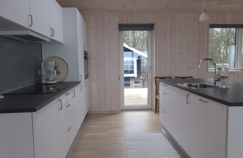Ronbjerg House | Beautiful holiday home located at the 1st row by the fjord.