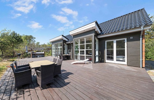 Bedegaard House | Beautiful holiday home on a scenic plot