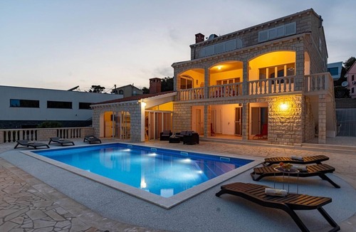 Potirna House | Beautiful Holiday House with private pool