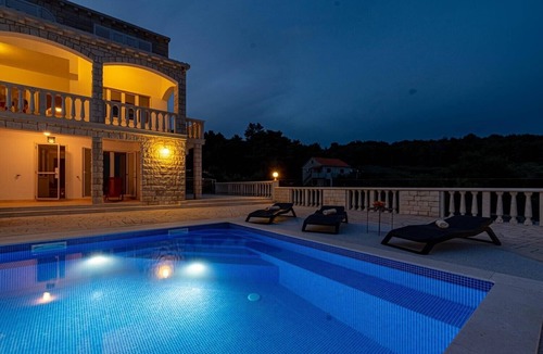 Potirna House | Beautiful Holiday House with private pool