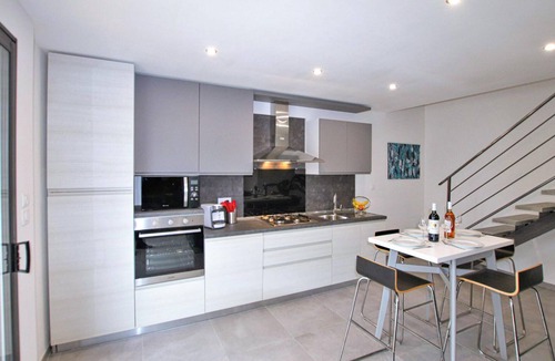 Salon-de-Provence House | Beautiful home in Salon de Provence