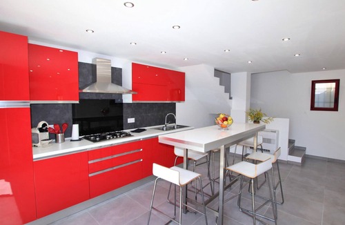 Salon-de-Provence House | Beautiful home in Salon de Provence