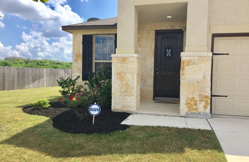 Wetmore House | Beautiful home 5 min drive from main SA attractions