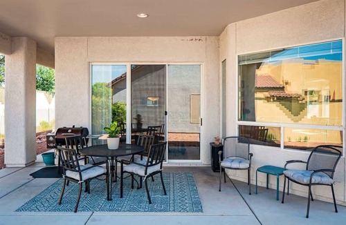 Verde Santa Fe House | Beautiful Home 55+ Community, Pool & Hot Tub! Pino